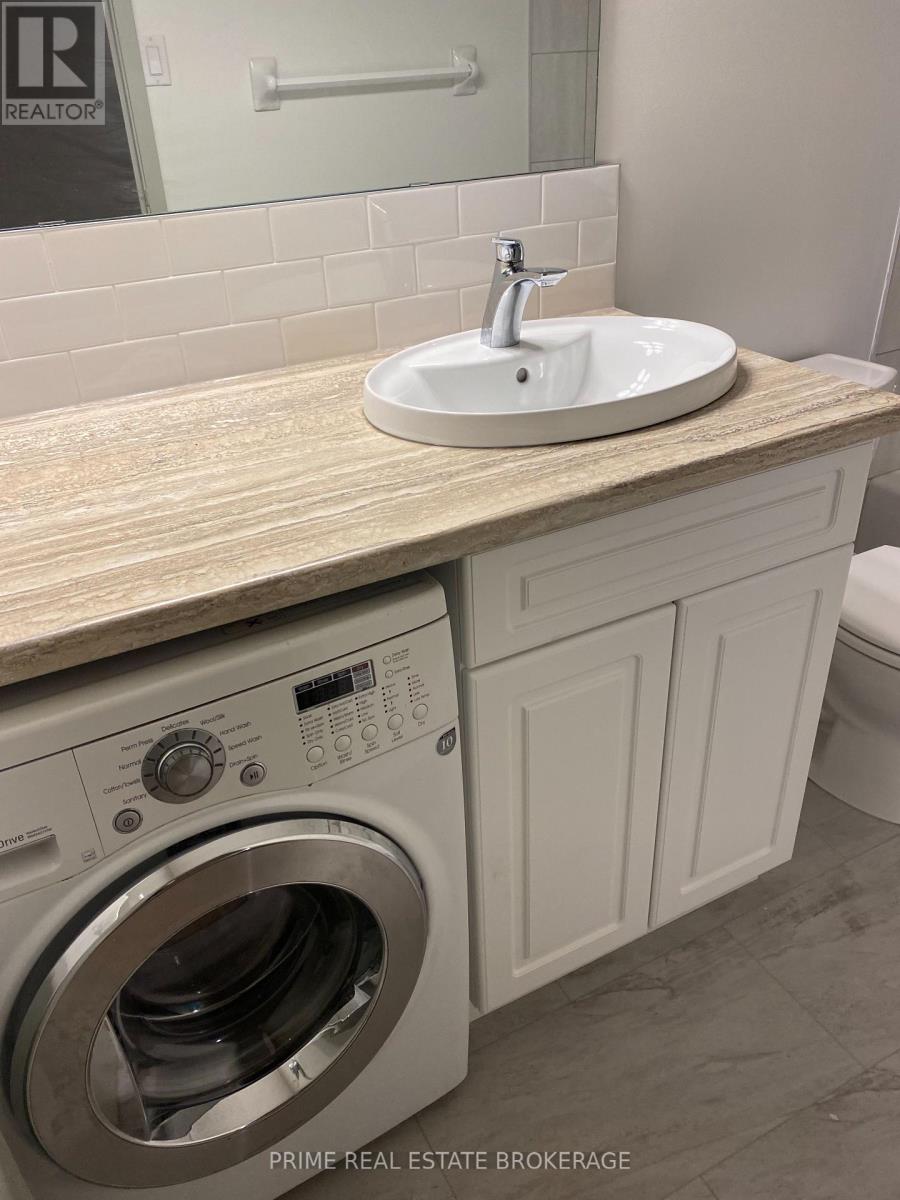 580 Waterloo Street — photo 11