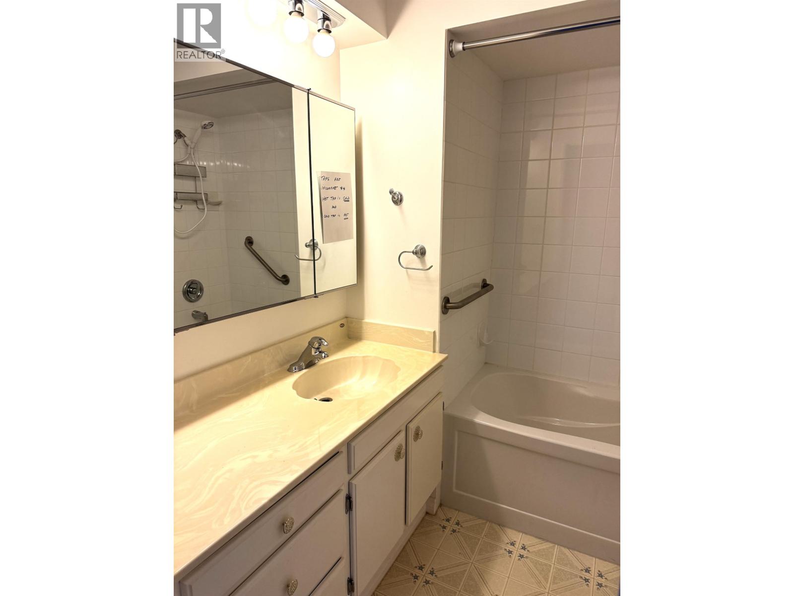 11 11771 KINGFISHER DRIVE, Richmond