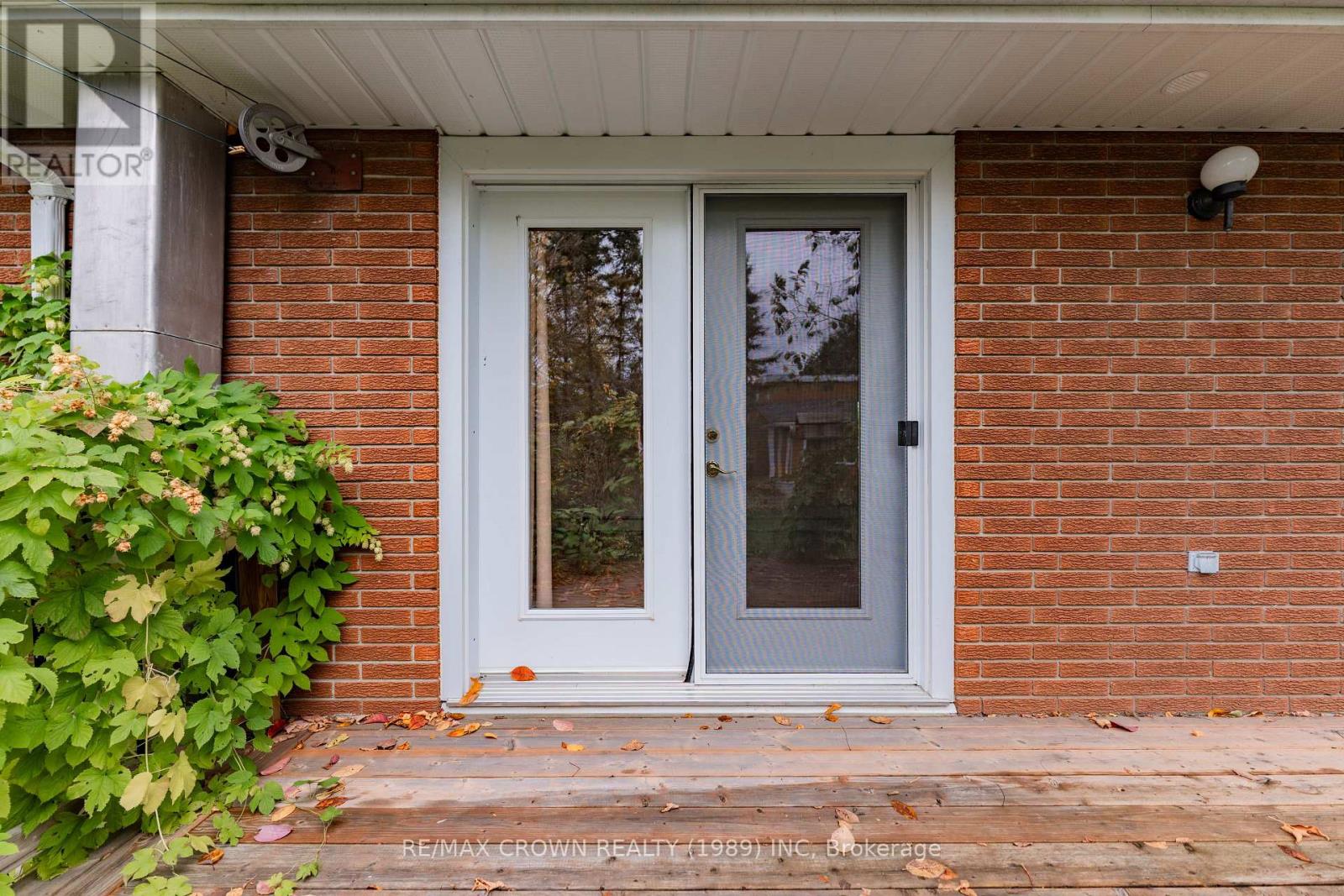 14 Kennedy Avenue — photo 44