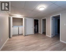 1095 Berkley Drive NW - photo 19