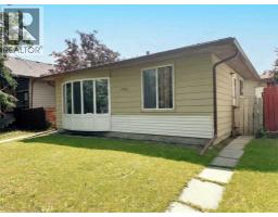 1095 Berkley Drive NW - photo 2