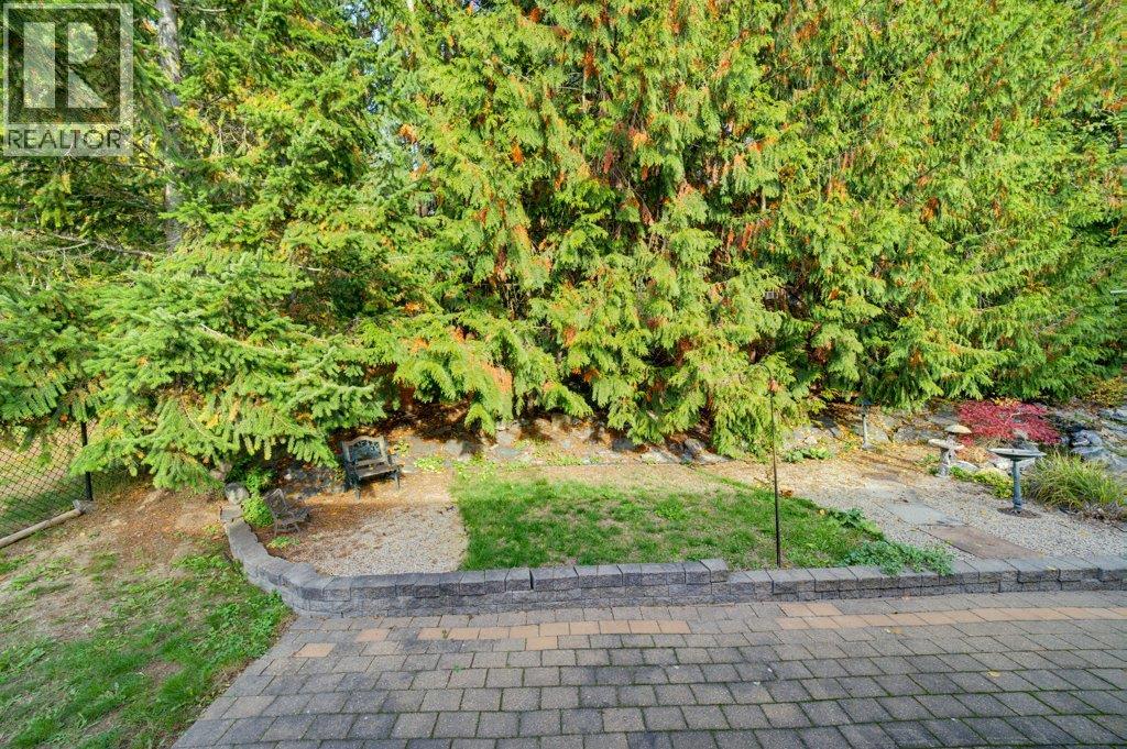 2457 Centennial Drive, Blind Bay