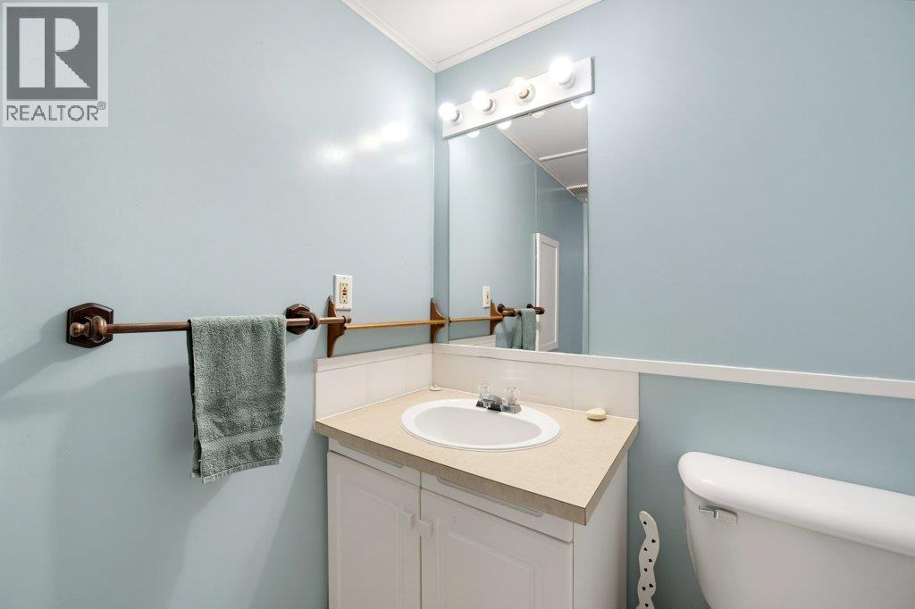 2457 Centennial Drive, Blind Bay