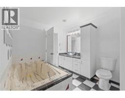 15 Hudson's Bay Trail Unit# 803, Kamloops, BC V2C6S6 Photo 41