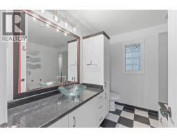 15 Hudson's Bay Trail Unit# 803, Kamloops, BC V2C6S6 Photo 40