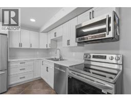 15 Hudson's Bay Trail Unit# 803, Kamloops, BC V2C6S6 Photo 34
