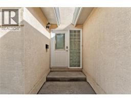 15 Hudson's Bay Trail Unit# 803, Kamloops, BC V2C6S6 Photo 60