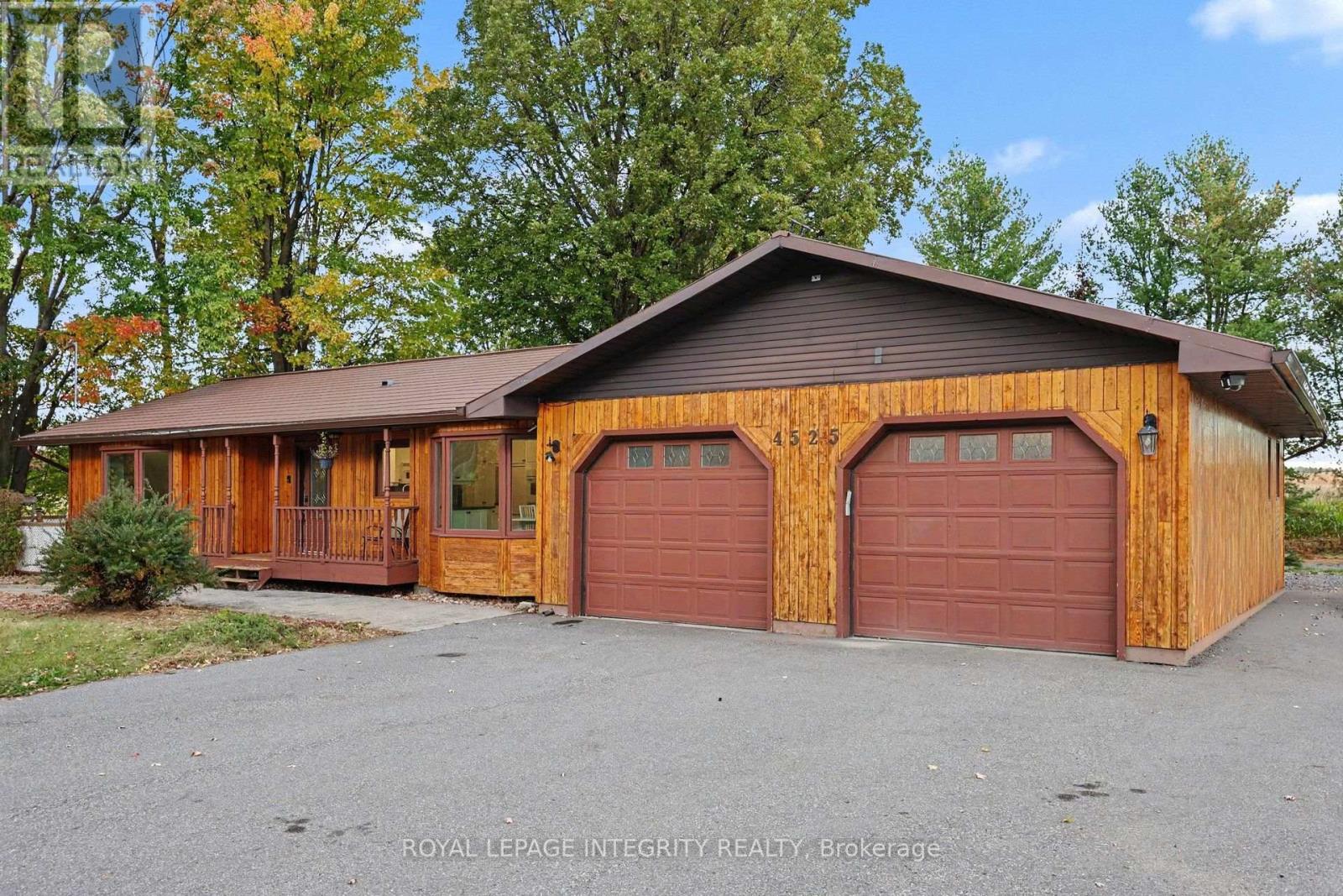 4525 8TH LINE ROAD - 3