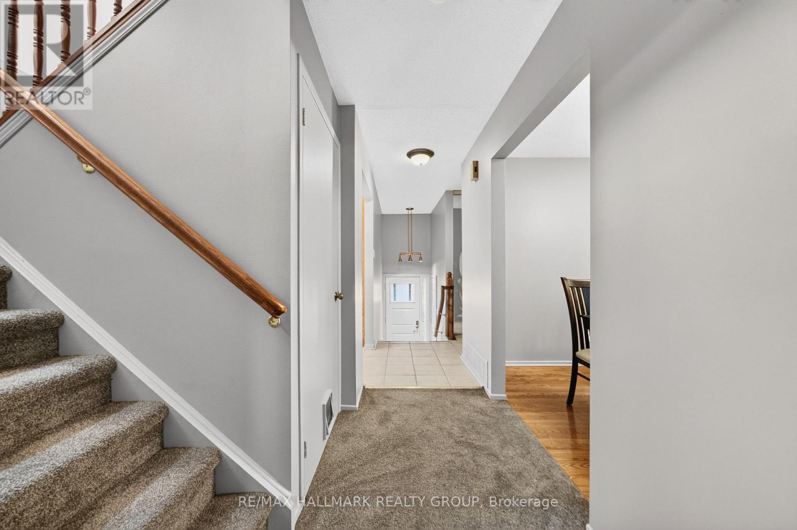 19 FALLOW COURT, Ottawa — photo 6