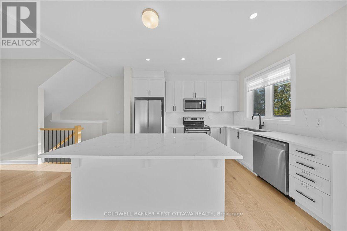 332 APPALACHIAN CIRCLE, Ottawa — photo 11