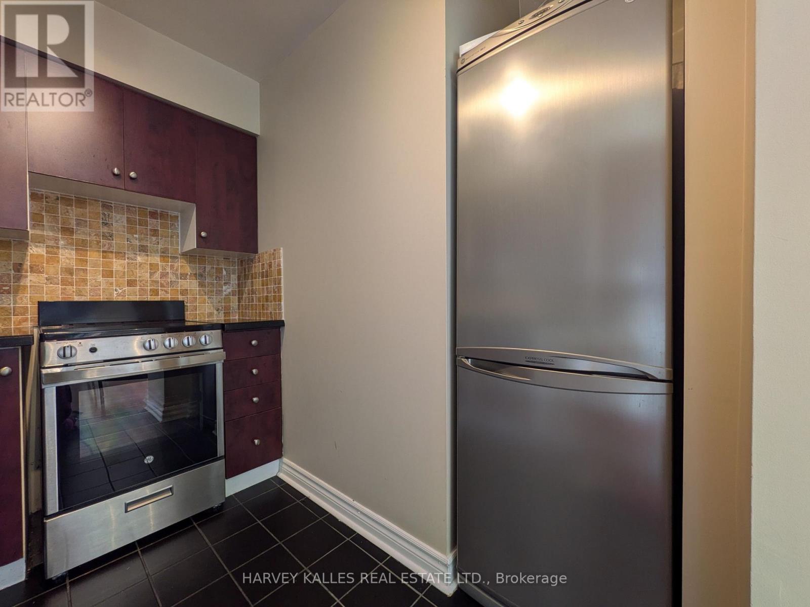 1010 - 1055 BAY STREET, Toronto (Bay Street Corridor) — photo 7