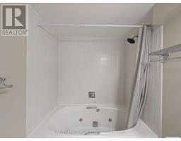 1010 - 1055 Bay Street, Toronto, ON M5S3A3 Photo 16
