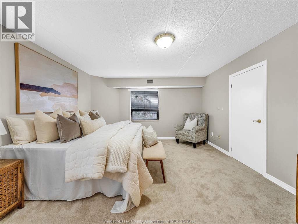 109 Robson Road — photo 17