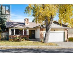 212 Whiteview Bay NE - photo 2