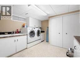 212 Whiteview Bay NE - photo 33