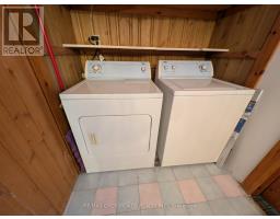 261 Lakeview Boulevard, Georgina, ON L4P2Y4 Photo 16
