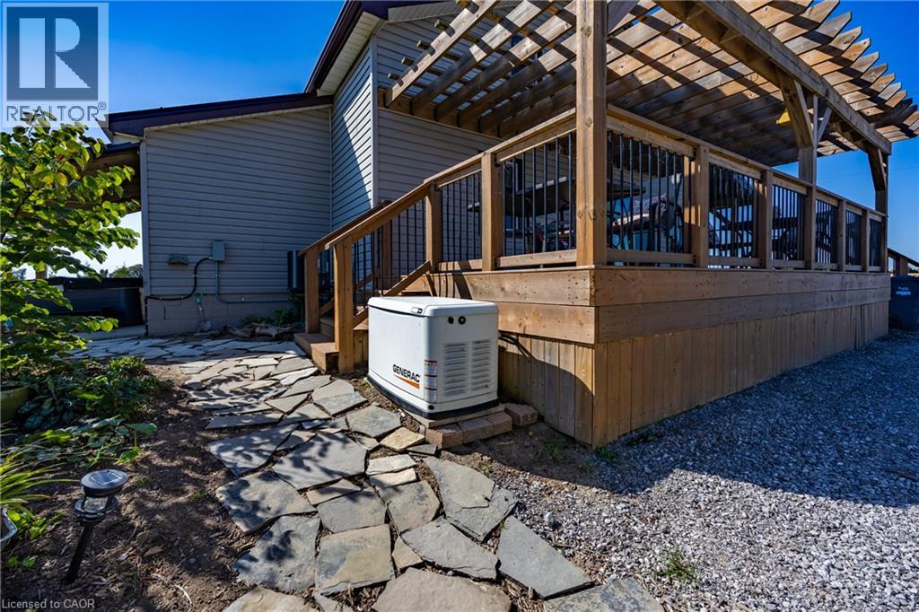 2936 LAKESHORE Road - 26