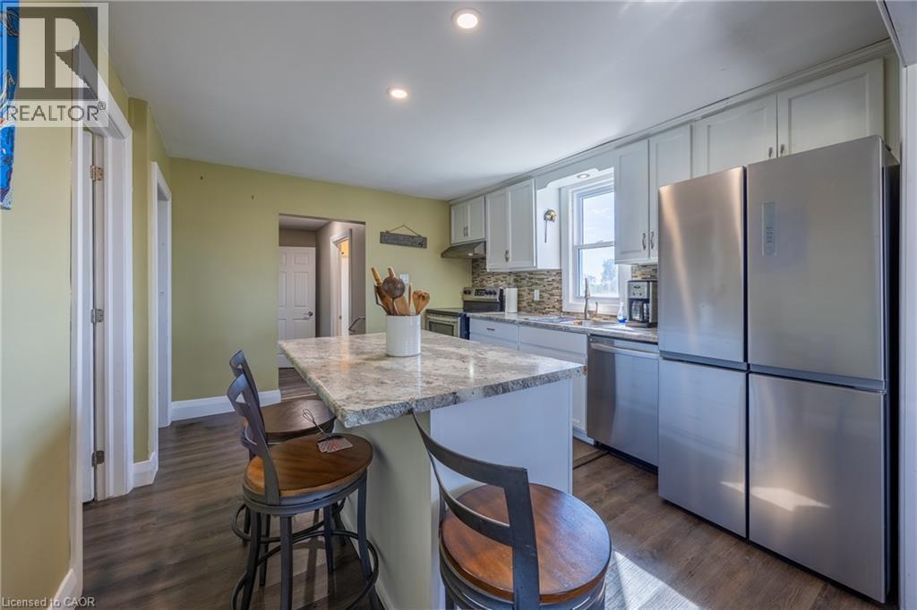 2936 LAKESHORE Road - 8