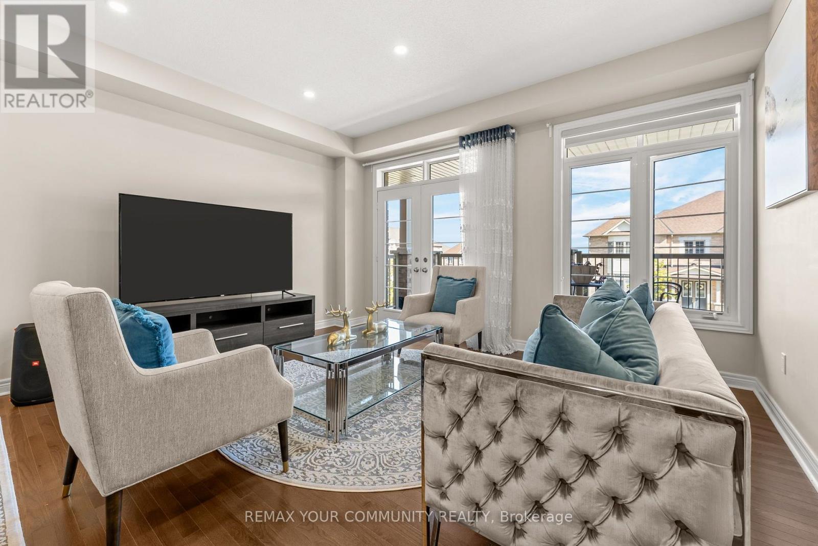 150 INVERNESS WAY - 9