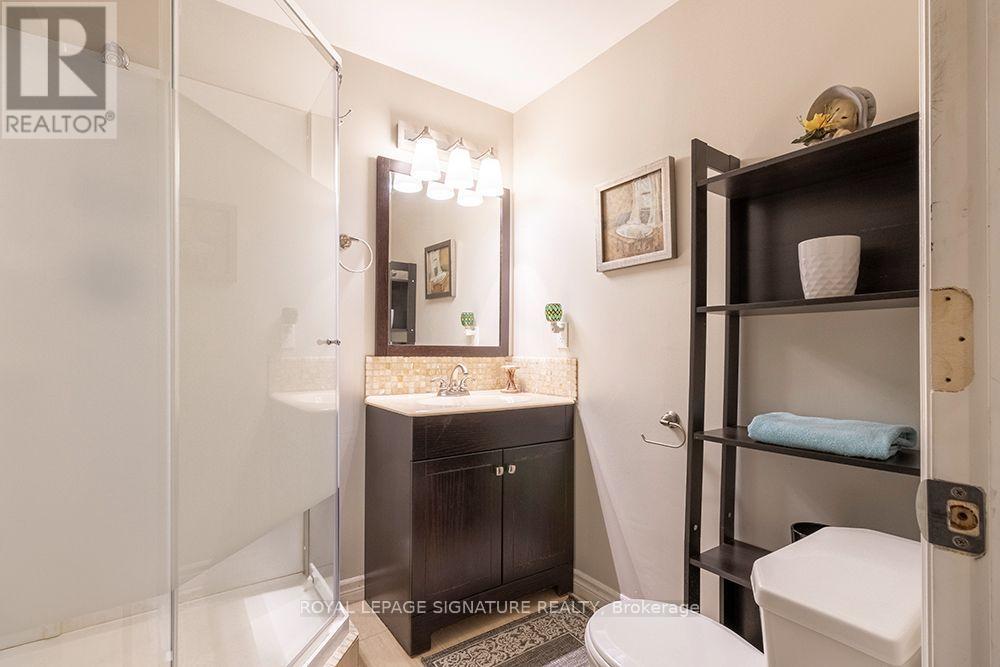 32 DAVIS STREET - Image 43