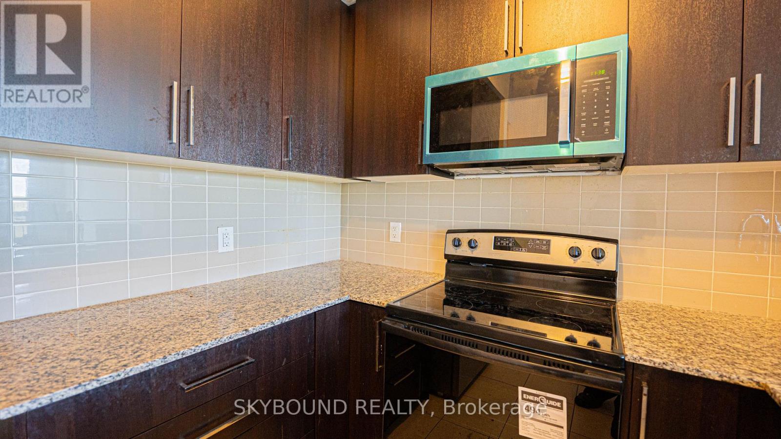 303 - 840 QUEENS PLATE DRIVE, Toronto (West Humber-Clairville) — photo 12