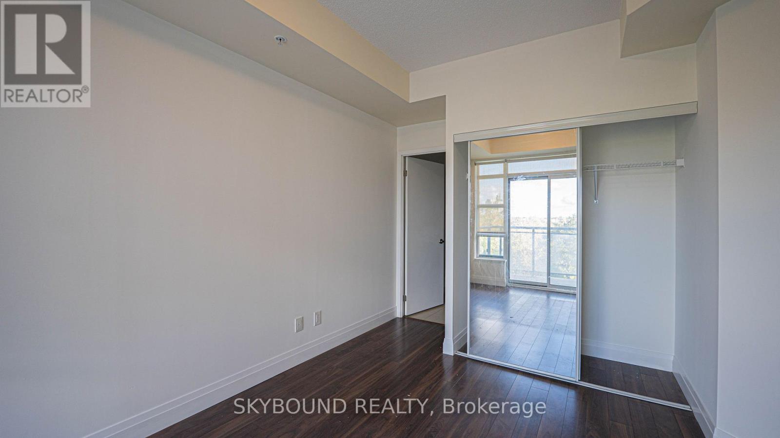 303 - 840 QUEENS PLATE DRIVE, Toronto (West Humber-Clairville) — photo 8