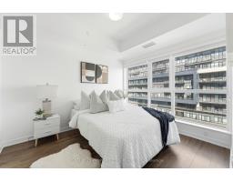 719 - 405 Dundas Street W, Oakville, ON L6M4M2 Photo 8