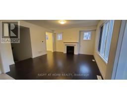 18 Kings Hill Drive, Brampton, ON L7A0B8 Photo 7