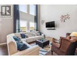 437 Kinniburgh Boulevard - photo 11