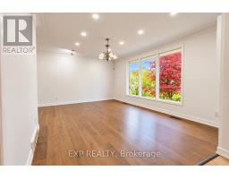 1085 Saint Laurent Drive, Sarnia, ON N7S1B3 Photo 9