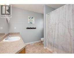 6915 Chartwell Crescent, Prince George, BC V2N6Y3 Photo 30