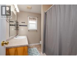 6915 Chartwell Crescent, Prince George, BC V2N6Y3 Photo 24