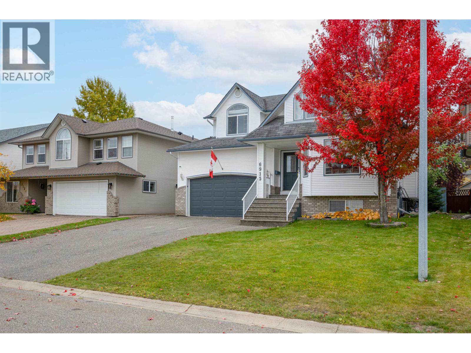 6915 CHARTWELL CRESCENT - 3