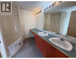 237 Dunlevy Road, Clearwater, BC V0E1N2 Photo 12