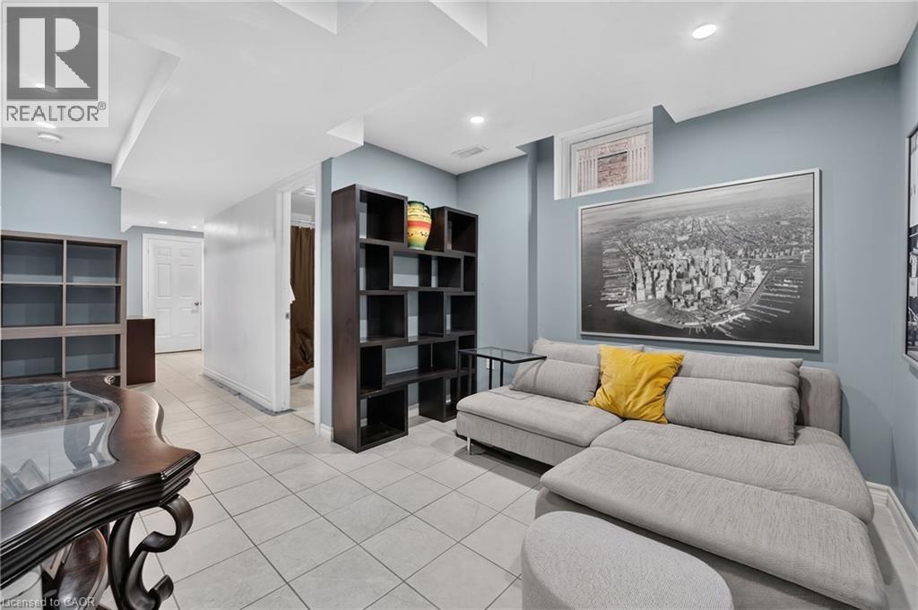 58 Summerberry Way — photo 36