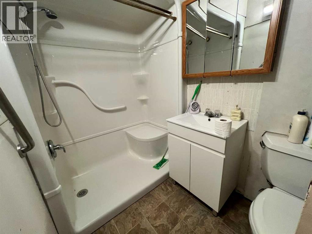 5215 54 Street - 7