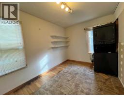 5215 54 Street, Camrose, AB T4V2A9 Photo 6
