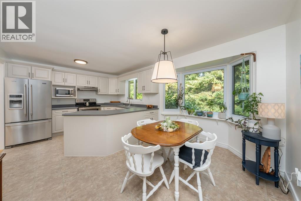 1736 Smith LANE - 10