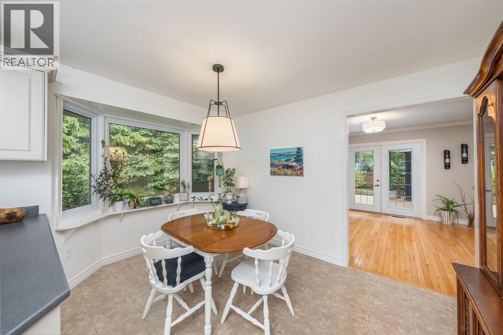 1736 Smith LANE - 8