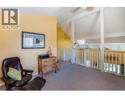 661 C Avenue, Kaslo, BC V0G1M0 Photo 37