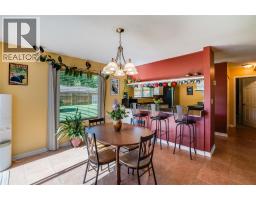 661 C Avenue, Kaslo, BC V0G1M0 Photo 22