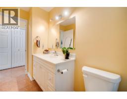 661 C Avenue, Kaslo, BC V0G1M0 Photo 33