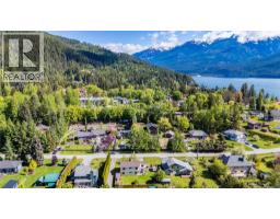 661 C Avenue, Kaslo, BC V0G1M0 Photo 70