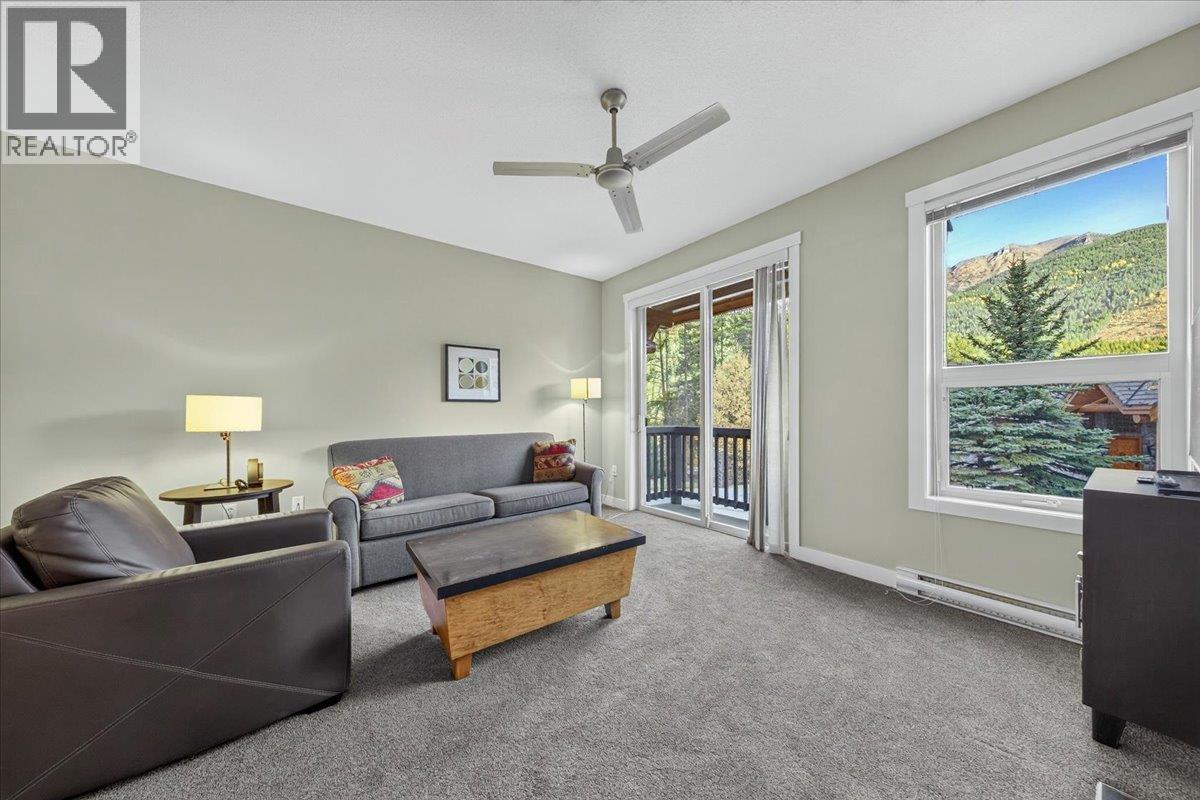 #413C 2049 SUMMIT Drive - 17
