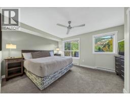 Kitchen - 2049 Summit Drive Unit# 413c, Panorama, BC V0A1T0 Photo 9
