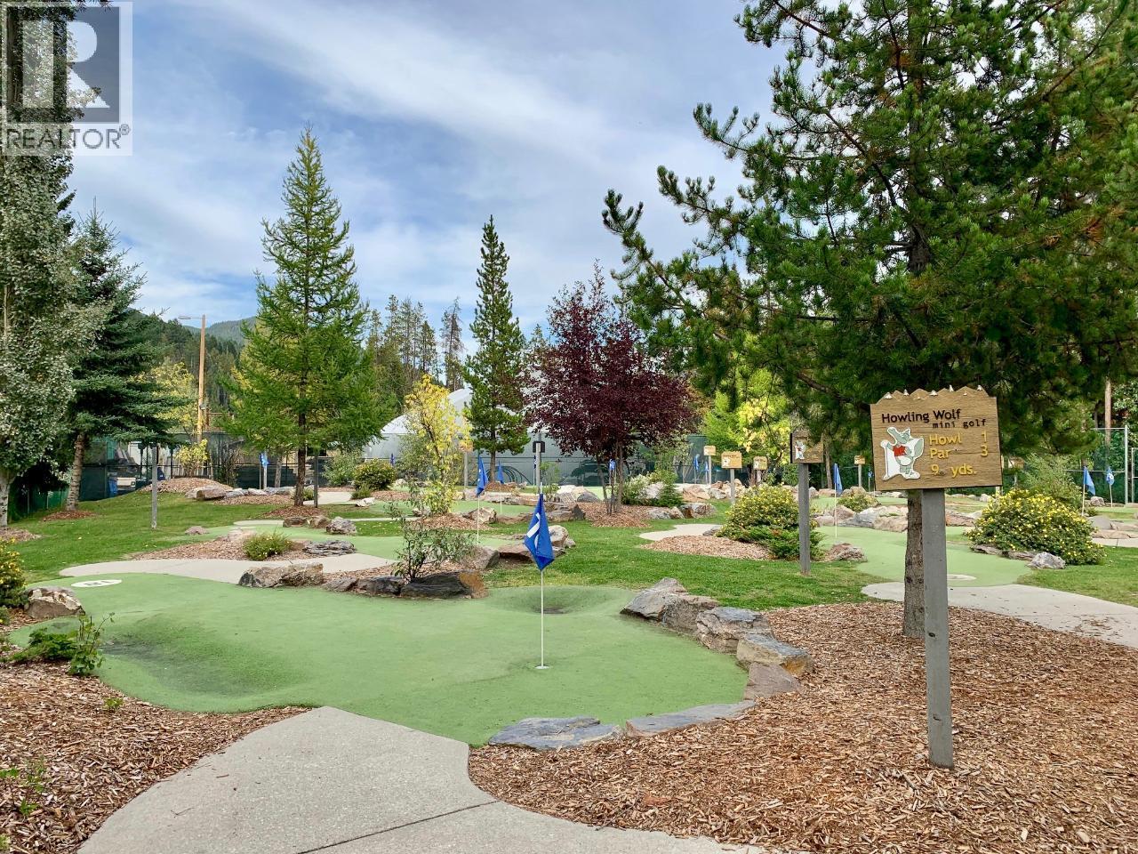 #413C 2049 SUMMIT Drive - 37