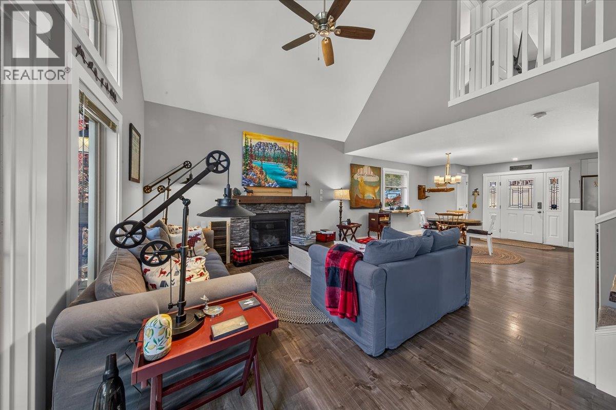 78 - 4868 Riverview Drive, Edgewater