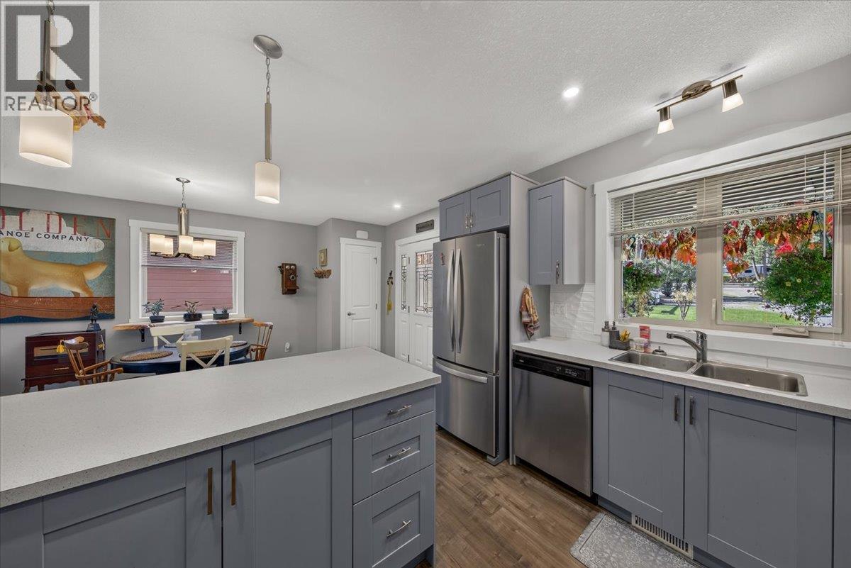 78 - 4868 Riverview Drive, Edgewater