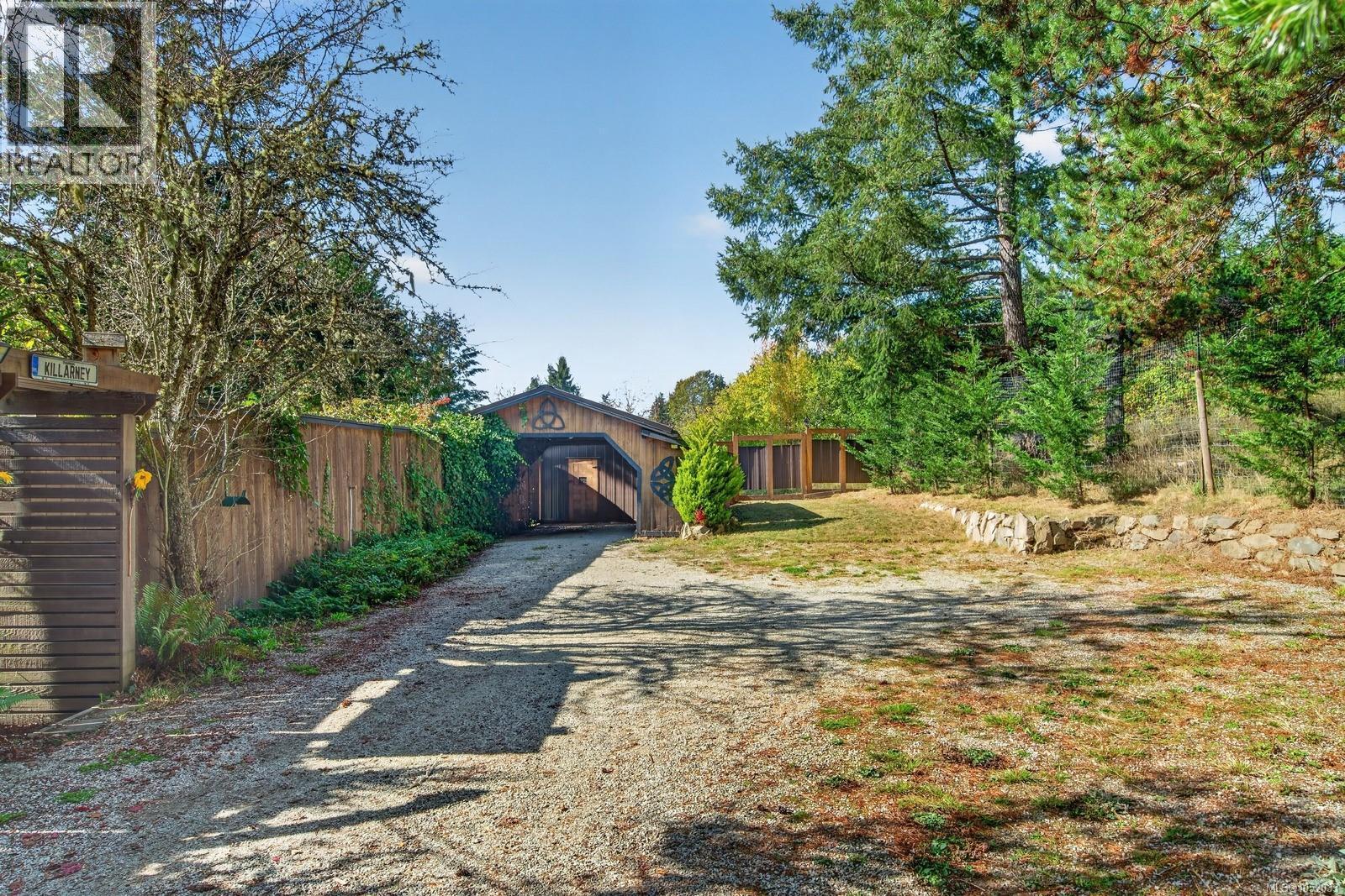 130 Booth Canal Rd - 39