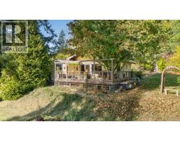 130 Booth Canal Rd, Salt Spring, BC V8K2N3 Photo 11